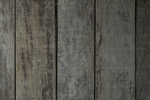 Lege houten bureau tafel en tas, Oud bruin donker hout muur textuur en patroon achtergrond voor ontwerp, Stilleven stijl, Hout textuur, Hout achtergrond, hout patroon - Foto, afbeelding