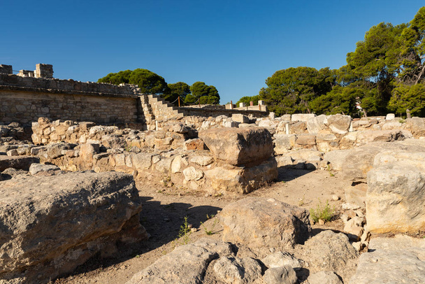 Knossos, Girit - Yunanistan - 21 Eylül 2023: Knossos, Girit, Yunanistan 'daki Knossos Sarayı kalıntıları. - Fotoğraf, Görsel