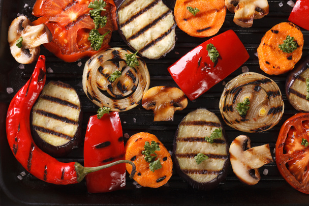 Background of grilled vegetables on grill horizontal top view - Photo, Image