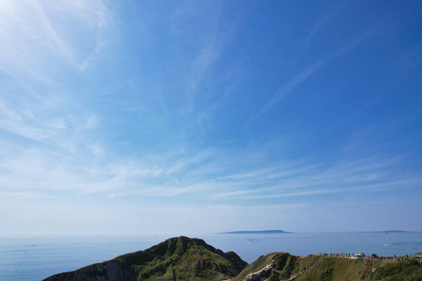 Most Beautiful High Angle View of British Landscape and Sea View of Durdle Door Beach of England Reino Unido. A filmagem foi capturada com a câmera de Drone em 9 de setembro de 2023 - Foto, Imagem