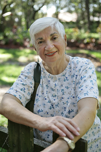 Happy Senior Lady - Valokuva, kuva