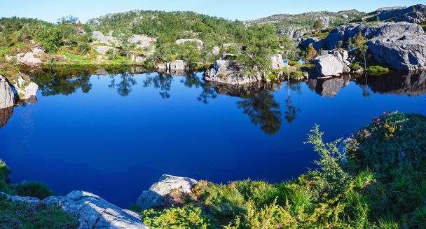 Deep blue mountain lake on Norway - Φωτογραφία, εικόνα