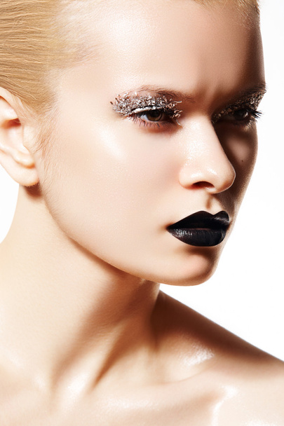 High fashion style, manicure, cosmetics and make-up. Dark lips make-up - Foto, afbeelding
