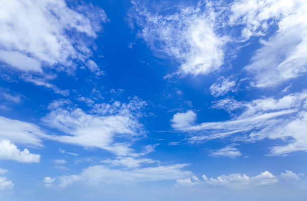 The blue sky and white clouds - 写真・画像