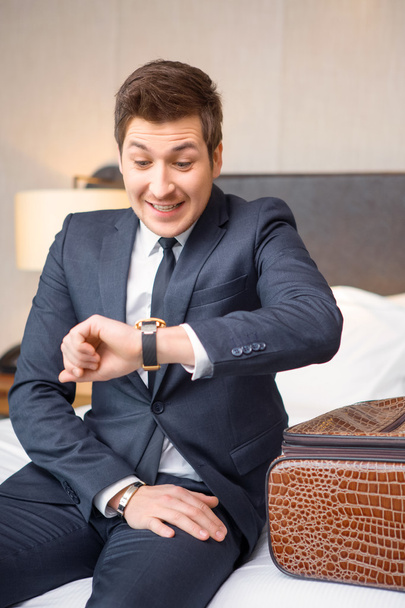 Businessman in the luxury hotel - Фото, зображення
