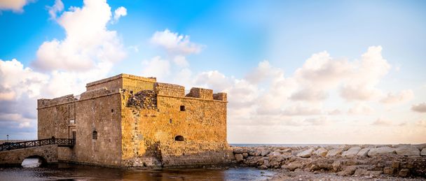 Medieval castle panorama. Cyprus - 写真・画像