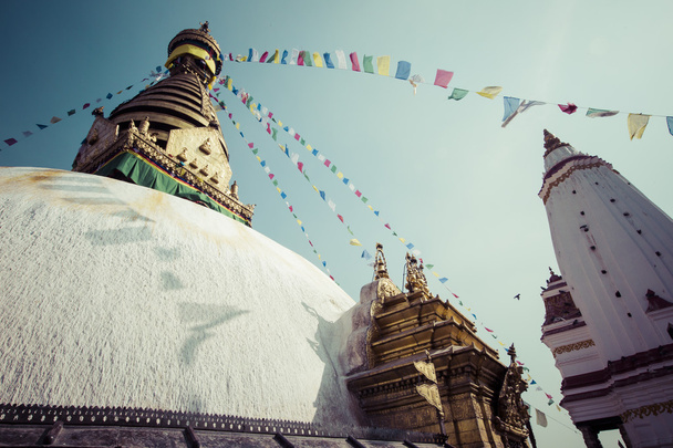 Stupa dans le temple Swayambhunath Monkey à Katmandou, Népal. - Photo, image