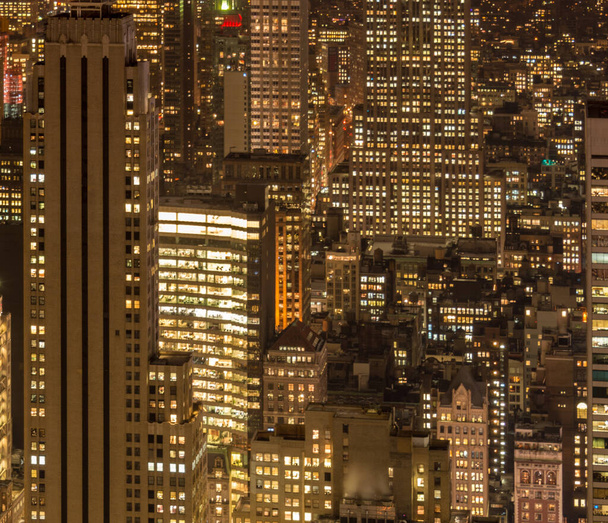 Вид на нью-йоркський Манхеттен під час заходу сонця
 - Фото, зображення