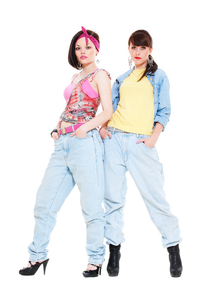iki güzel kız kot pantolon - Fotoğraf, Görsel
