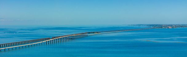 Panorama aéreo 7 Mile Bridge Florida Keys - Foto, Imagen