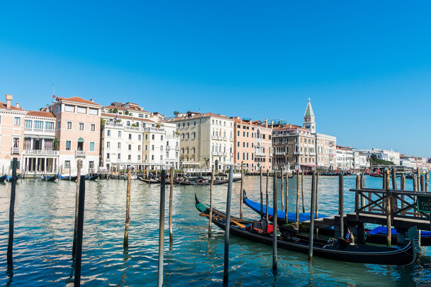 Gondolas in Canal Grande, Venice, Italy - Φωτογραφία, εικόνα