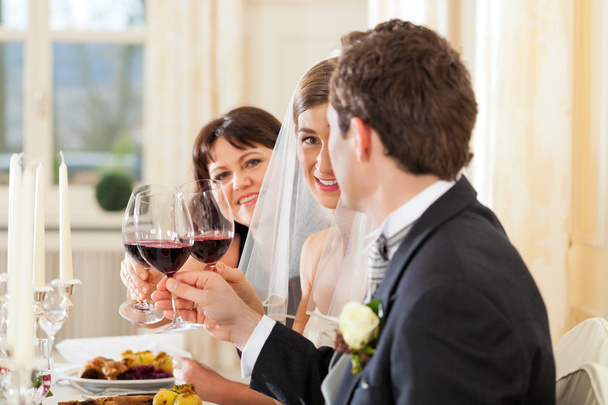 Festa de casamento no jantar ou almoço
 - Foto, Imagem