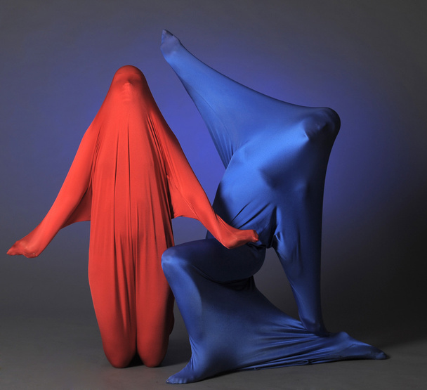 Two abstract dancing figures - 写真・画像