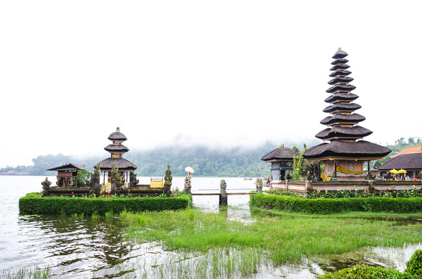 Ulun Danu templom, Bali, Indonézia - Fotó, kép