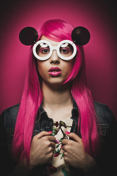 Beautiful fashion model  with pink hair - Photo, image