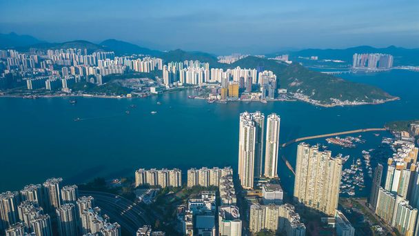 Shau Kei Wan, Doğu Hong Kong Sahil Sükunetini Kucaklıyor 23 Ekim 2021 - Fotoğraf, Görsel