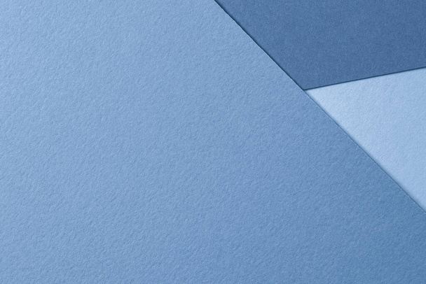 Streszczenie tła w jasnoniebieskich odcieniach. tło tekstury papieru. - Zdjęcie, obraz