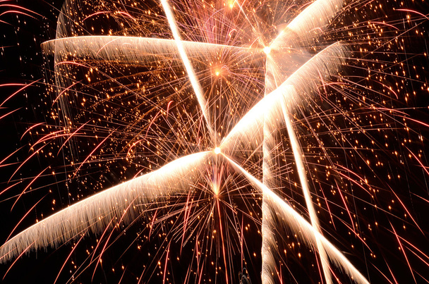 Grandi fuochi d'artificio
 - Foto, immagini