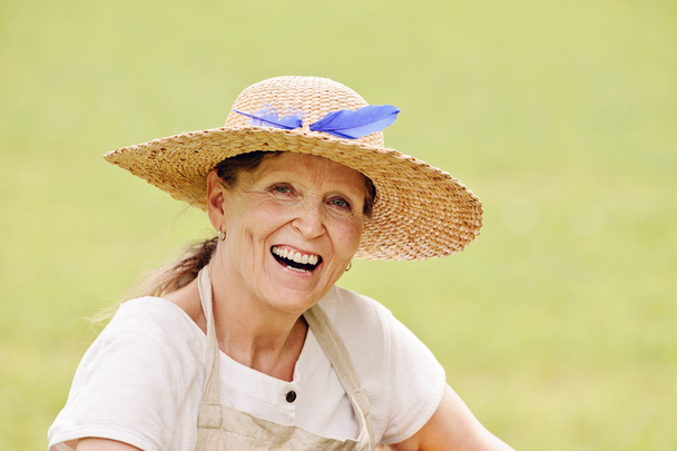 Mujer mayor riendo - Foto, Imagen