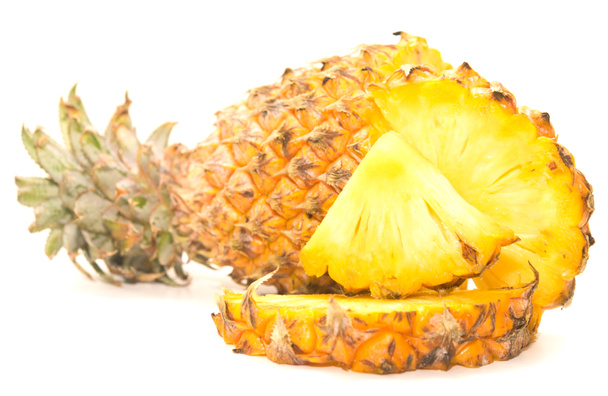 ripe pineapple - Photo, Image
