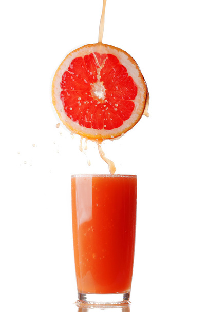 Juice pouring from orange - Fotoğraf, Görsel
