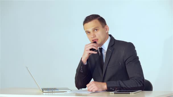 Young businessman listens attentively to his companion then tells him - Footage, Video