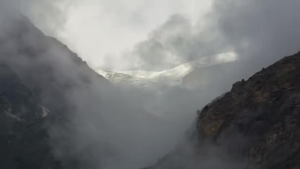brouillard sur le glacier timelapse - Séquence, vidéo