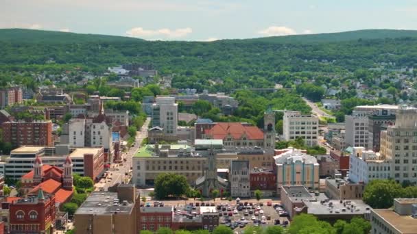 Vista aérea de Scranton, antigua ciudad histórica de Pennsylvania. Paisaje urbano de América del Este - Imágenes, Vídeo
