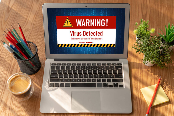 Alerta de advertencia de virus en la pantalla del ordenador detectado amenaza cibernética modish, hacker, virus informáticos y malware - Foto, imagen