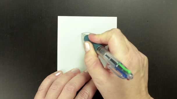 Gülen yüz büyük sırıtma Not kağıt üzerine çizim - Video, Çekim