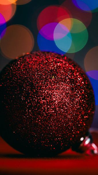 Świąteczne dekoracje. Kolorowe Christmas lights tle - Zdjęcie, obraz