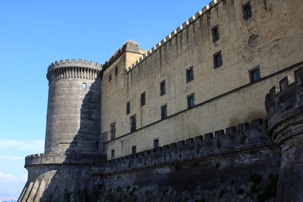 Castel Nuovo, Napoli
 - Foto, immagini