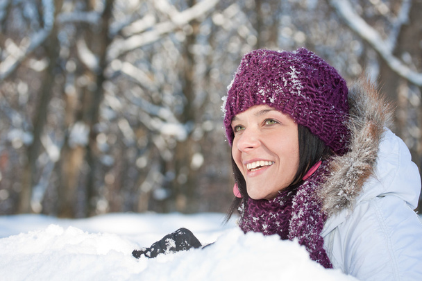 Woman in snow - Zdjęcie, obraz