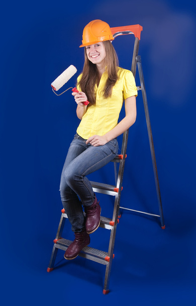 Girl with paint rollers - Foto, Bild