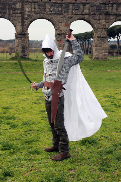 Чоловічий середньовічного лицаря
 - Фото, зображення