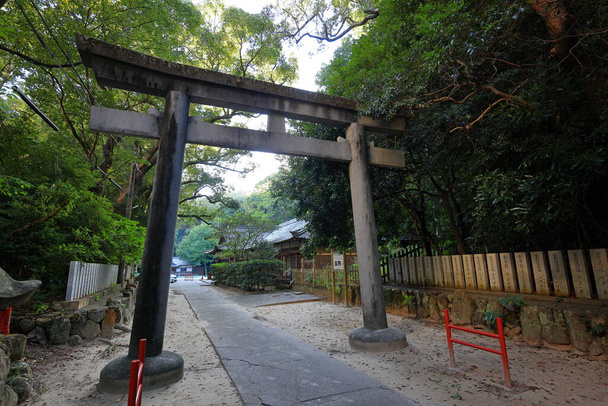 Храм Триада Кумано Сансё в Сирахаме, район Нисимуро, Вакаяма, Япония  - Фото, изображение