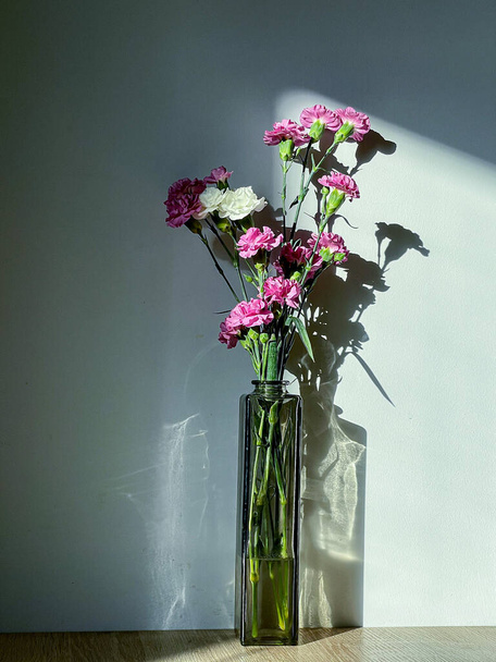 Květiny ve váze, dekorace  - Fotografie, Obrázek