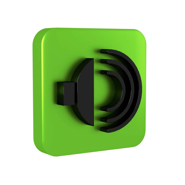 Μαύρη ένταση ηχείου, ηχητικό ηχητικό σύμβολο, εικονίδιο μουσικής πολυμέσων απομονωμένο σε διαφανές φόντο. Πράσινο τετράγωνο κουμπί. - Φωτογραφία, εικόνα