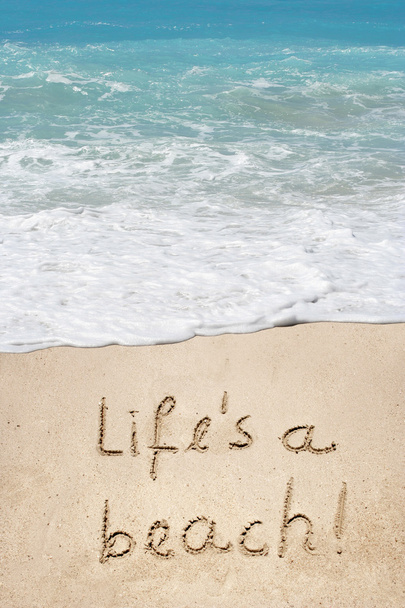 Handgeschreven leven is een strand-tekst - Foto, afbeelding