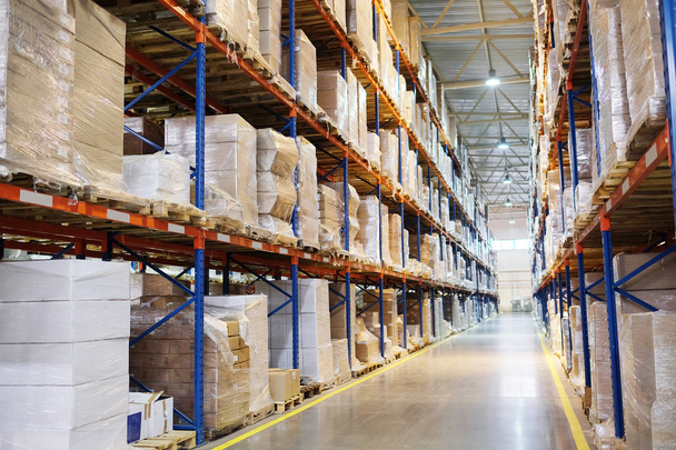 Image of shelves in the warehouse - Foto, imagen