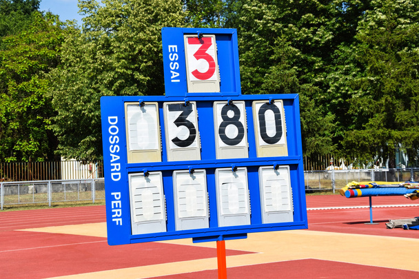 Tableau de score du sport de saut à la perche
 - Photo, image