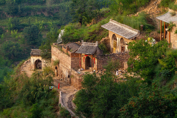 Село Ліцзяшань у Китаї - Фото, зображення
