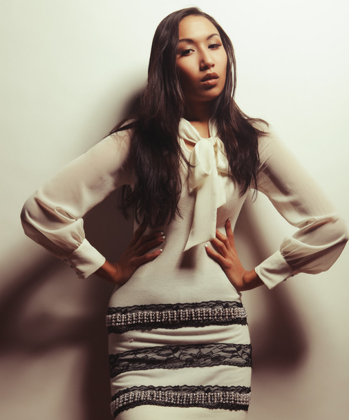 beautiful asian brunette in gorgeous dress - Fotó, kép