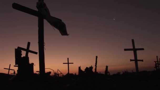 Alter Friedhof bei Sonnenaufgang - Filmmaterial, Video