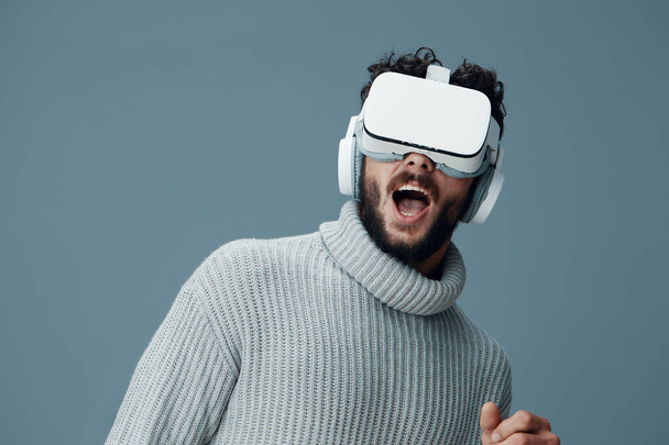 Man technology tech modern glasses digital vr innovation person game goggles reality entertainment background equipment headset device virtual young - 写真・画像