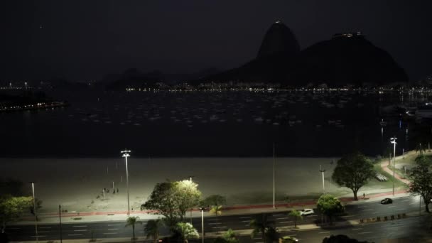"Timelapse featuring Rio de Janeiros evening glow with the Sugarloaf Mountain." - Footage, Video