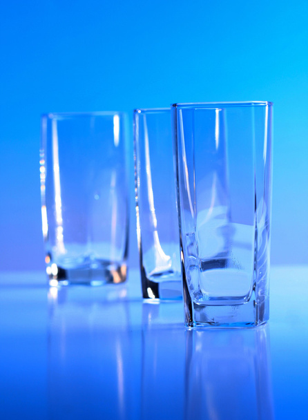 Empty crystal glasses - Valokuva, kuva