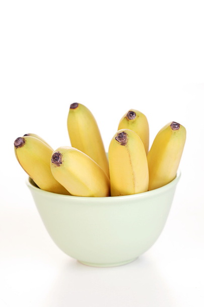 Bunch of bananas in bowl - Zdjęcie, obraz