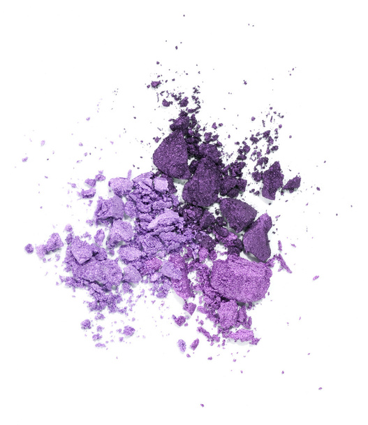 sombra de ojos púrpura
  - Foto, imagen