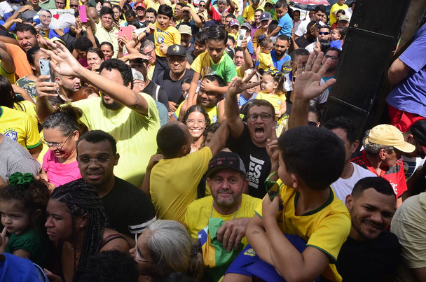 NATAL (RN), Brazil 02 / 12 / 2023 - Ο πρώην πρόεδρος της Βραζιλίας, Jair Bolsonaro, παίρνει τον τίτλο του πολίτη στο Parnamirim-RN και τελειώνει περιοδεία της πολιτείας στο Νατάλ, μαζί με τη σύζυγό του Michelle Bolsonaro, σε μια εκδήλωση PL Mulher. (ΣΤ - Φωτογραφία, εικόνα
